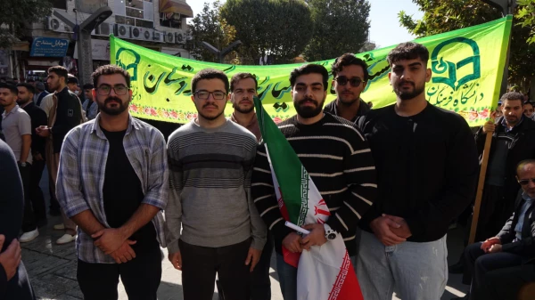 حضور پرشور دانشگاه فرهنگیان استان کردستان در راهپیمایی یوم الله سیزدهم آبان 4