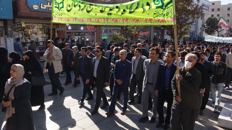 حضور پرشور دانشگاه فرهنگیان استان کردستان در راهپیمایی یوم الله سیزدهم آبان 8