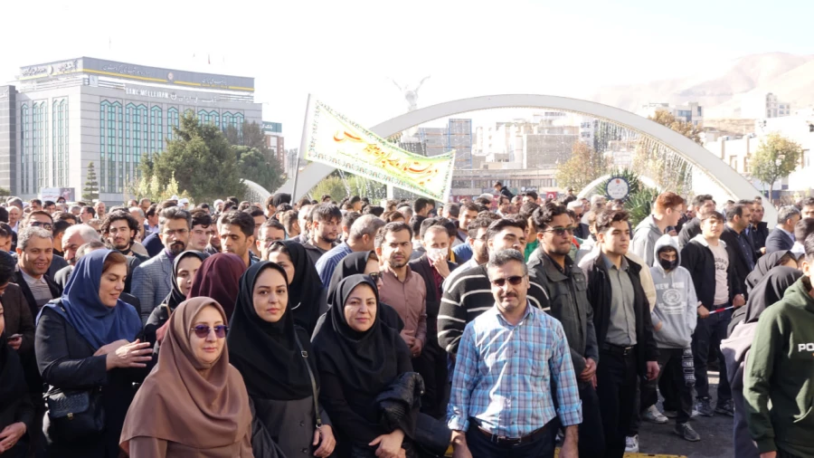 حضور پرشور دانشگاه فرهنگیان استان کردستان در راهپیمایی یوم الله سیزدهم آبان 10