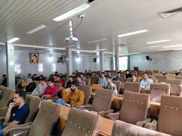 کمینه سازی چالش های یادگیری با ترویج «تفکر جبری» 4