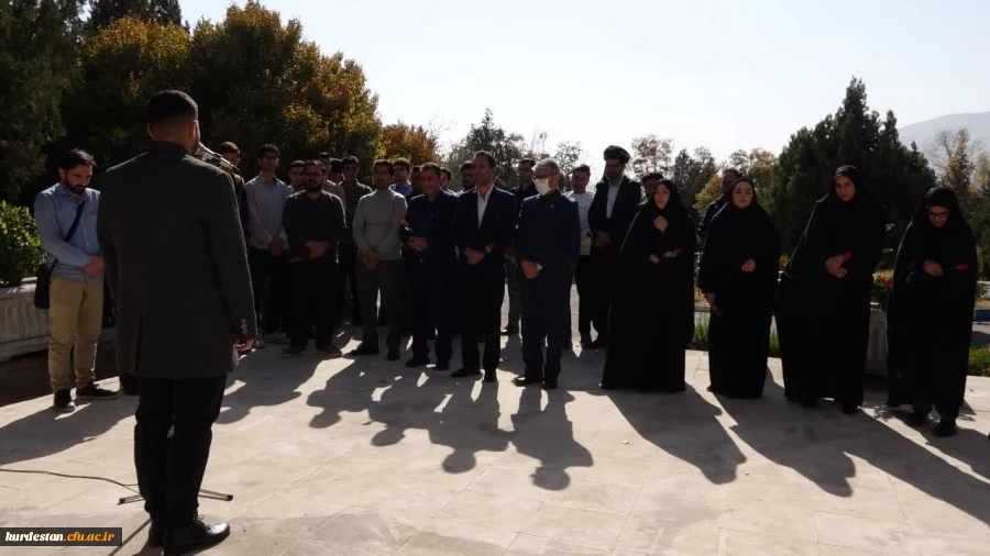 تجدید پیمان با شهدا در آیین غبارروبی مزار گمنامان 6