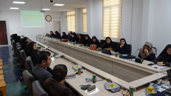 تبیین «الگوی سوم زن مسلمان» در دانشگاه فرهنگیان کردستان 6