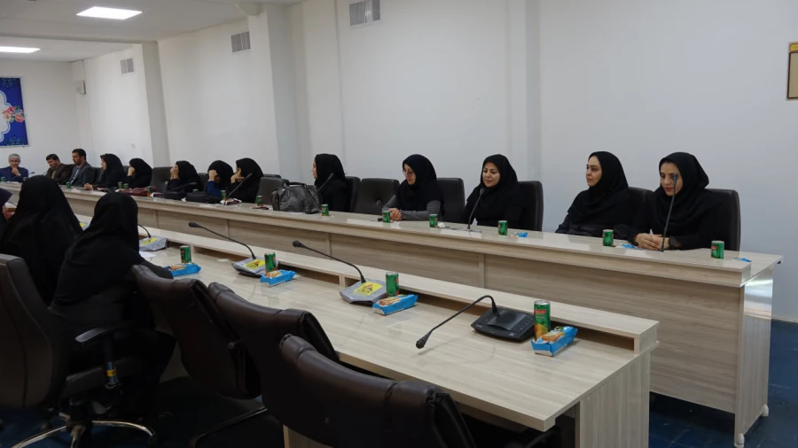 تبیین «الگوی سوم زن مسلمان» در دانشگاه فرهنگیان کردستان 10