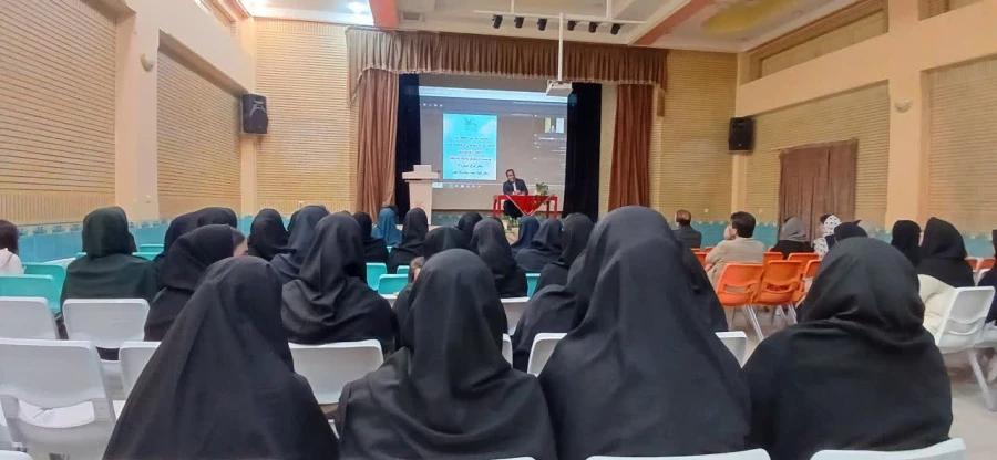 بازدید علمی دانشجومعلمان پردیس بنت الهدی صدر از کانون پرورش فکری کودکان و نوجوانان سنندج 3