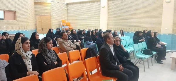 بازدید علمی دانشجومعلمان پردیس بنت الهدی صدر از کانون پرورش فکری کودکان و نوجوانان سنندج 8