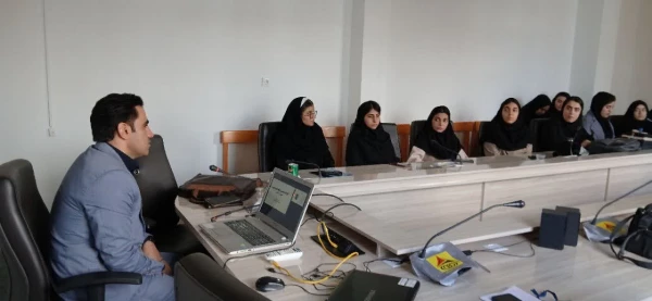 کارگاه تخصصی «تشخیص پایگاه های داده معتبر از نامعتبر» در پردیس بنت الهدی صدر برگزار شد 6