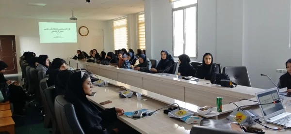 کارگاه تخصصی «تشخیص پایگاه های داده معتبر از نامعتبر» در پردیس بنت الهدی صدر برگزار شد 7