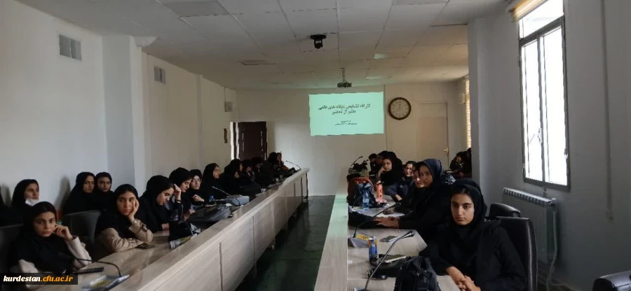 کارگاه تخصصی «تشخیص پایگاه های داده معتبر از نامعتبر» در پردیس بنت الهدی صدر برگزار شد 8