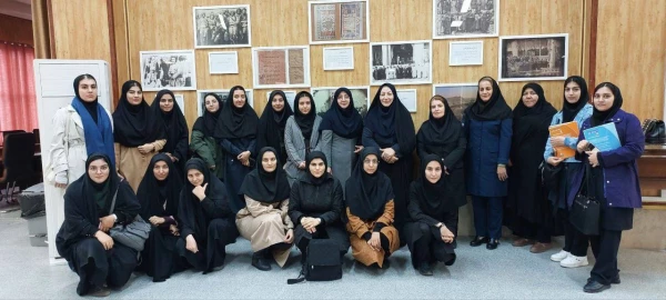 دانشجومعلمان پردیس بنت الهدی صدر سنندج از کتابخانه مرکزی دانشگاه کردستان بازدید کردند 2