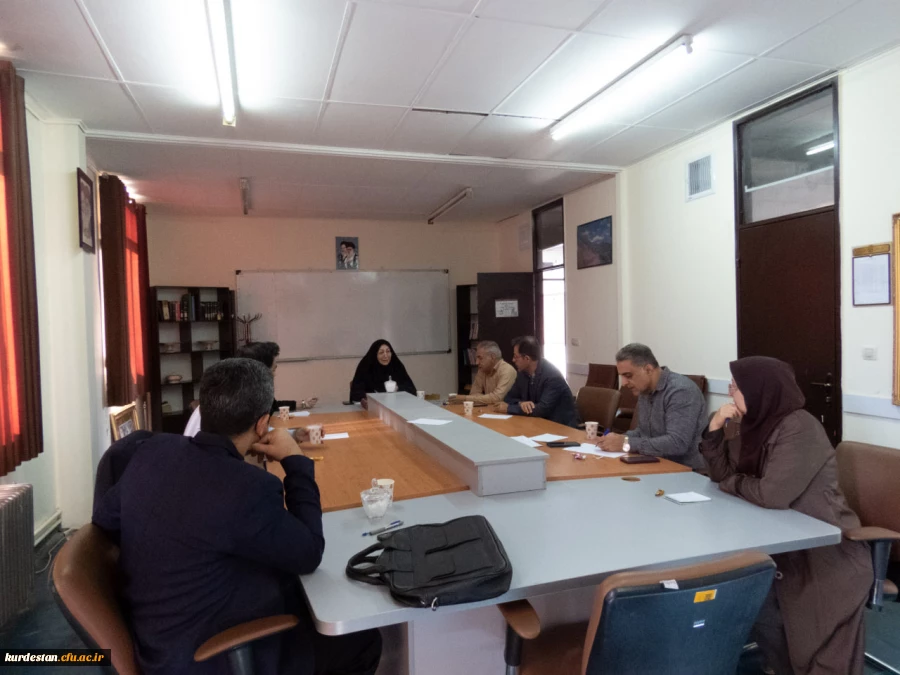 برگزاری جلسه کمیته علمی چهارمین همایش ملی «دانش آموزش محتوا (PCK) در امور تربیتی» 2