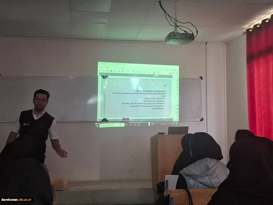  برگزاری کارگاه آموزشی احیای قلبی–ریوی (CPR) ویژه سفیران سلامت در دانشگاه فرهنگیان کردستان 2