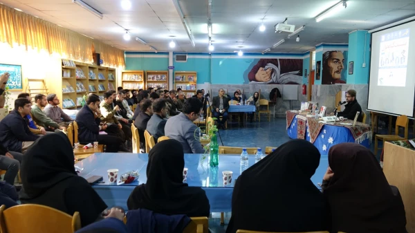 ششمین نشست کتاب خوان دانشگاه فرهنگیان کردستان برگزار شد 4