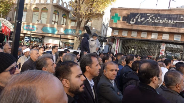 حضور دانشگاه فرهنگیان کردستان در مراسم تشییع سه شهید گمنام 5