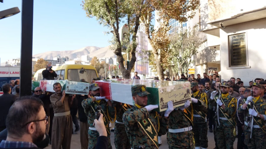 حضور دانشگاه فرهنگیان کردستان در مراسم تشییع سه شهید گمنام 9