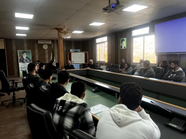 کارگاه نقد و بررسی رمان «دووهەمین هەناری دونیا» اثر بختیار علی در دانشگاه فرهنگیان کردستان برگزار شد 4