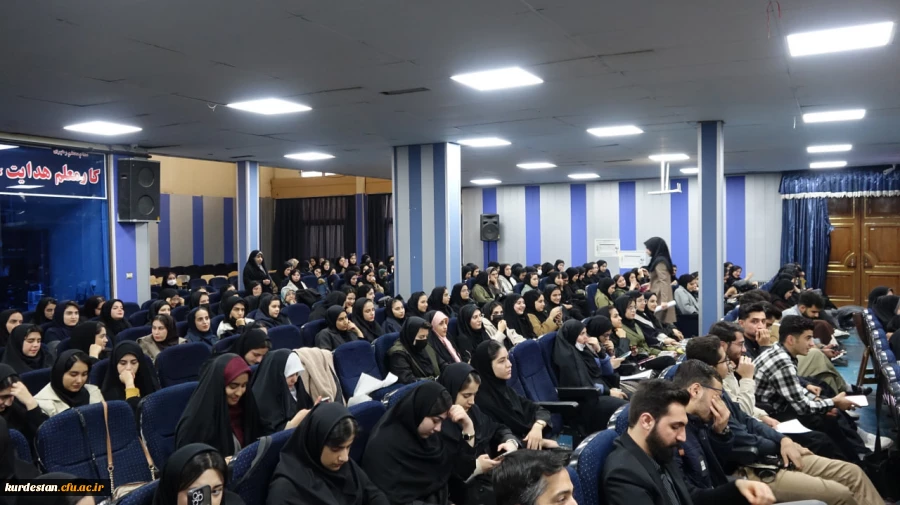 مراسم گرامیداشت روز دانشجو در دانشگاه فرهنگیان کردستان برگزار شد 13