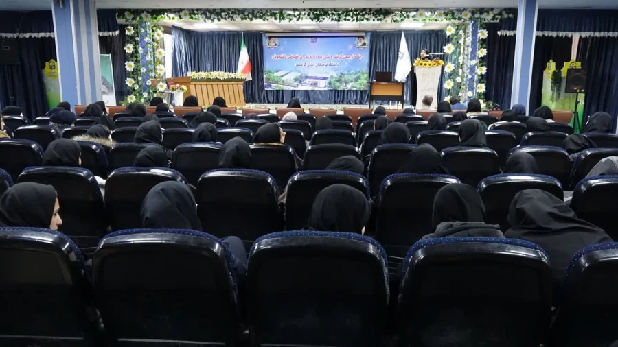 نشست توجیهی فرآیند گزینش و تخلفات اداری ویژه دانشجویان پردیس بنت الهدی صدر برگزار شد 7