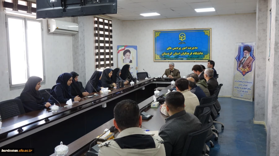 پنجمین جلسه شورای اسکان پردیس های شهید مدرس و بنت الهدی صدر با حضور نمایندگان دانشجویان برگزار شد 3