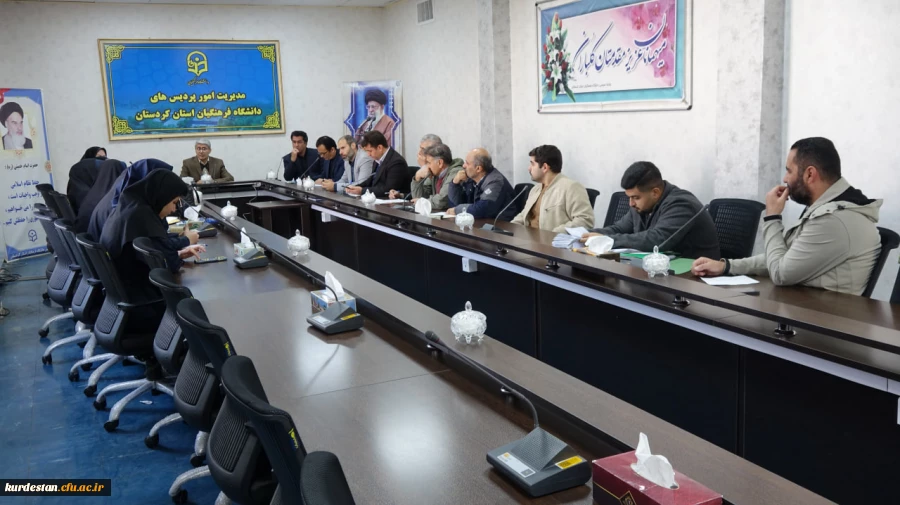 پنجمین جلسه شورای اسکان پردیس های شهید مدرس و بنت الهدی صدر با حضور نمایندگان دانشجویان برگزار شد 6