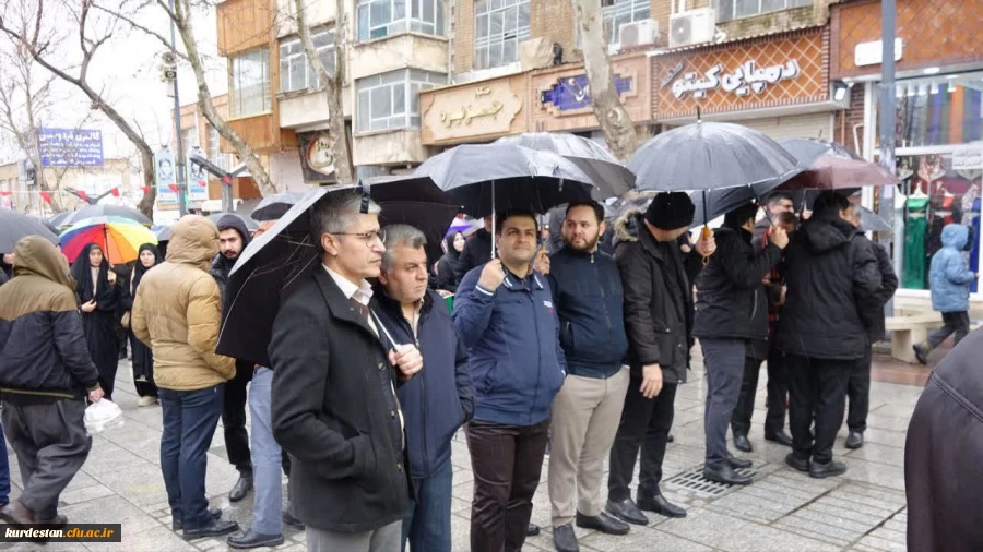 حضور پرشور دانشگاه فرهنگیان کردستان در راهپیمایی ۲۲ بهمن 7