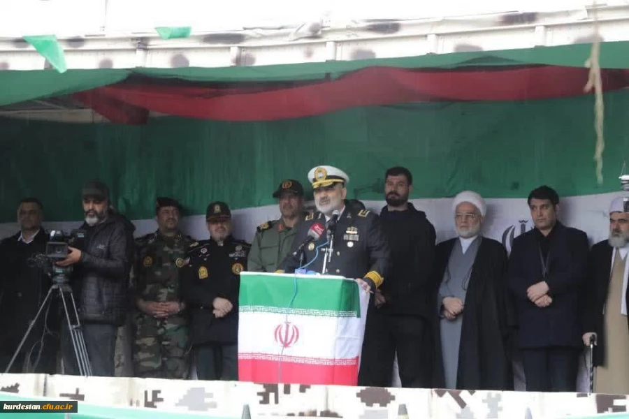 حضور پرشور دانشگاه فرهنگیان کردستان در راهپیمایی ۲۲ بهمن 9