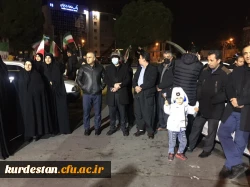 برپایی موکب دانشگاهیان دانشگاه فرهنگیان کردستان در میدان آزادی سنندج 4