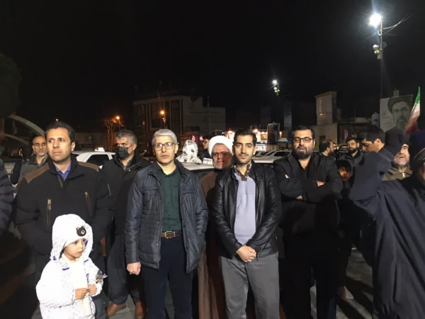 برپایی موکب دانشگاهیان دانشگاه فرهنگیان کردستان در میدان آزادی سنندج 3