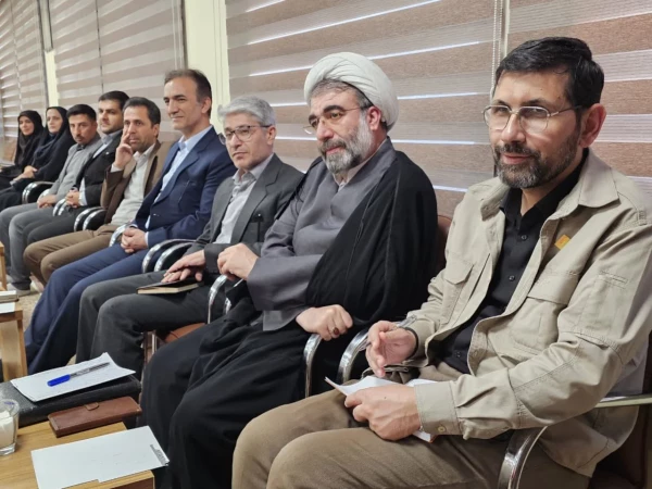 برگزاری نشست شورای فرهنگی اجتماعی دانشگاه فرهنگیان کردستان در دفتر نماینده ولی فقیه 5
